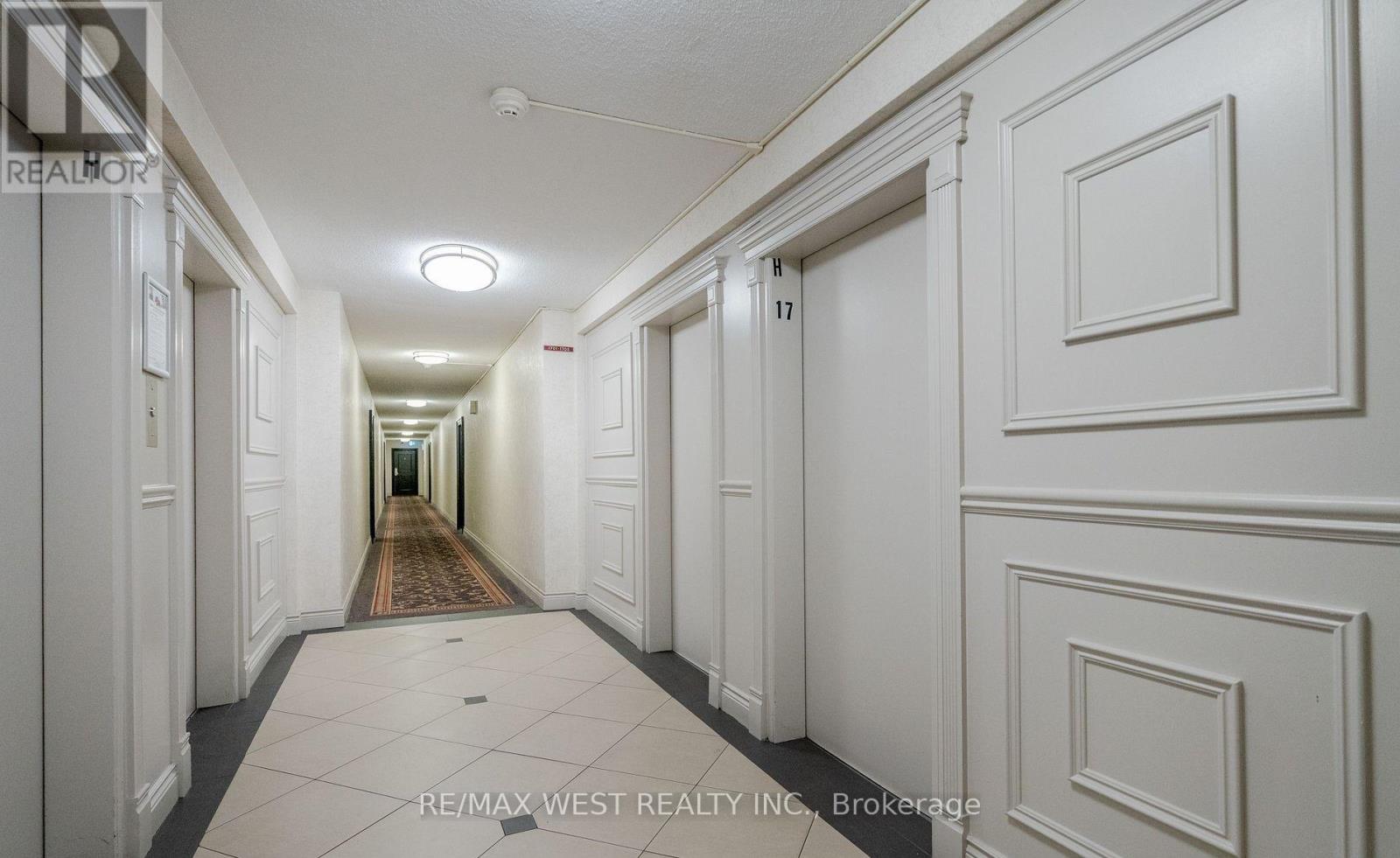 Property at 1709 - 60 PAVANE LINKWAY image 5