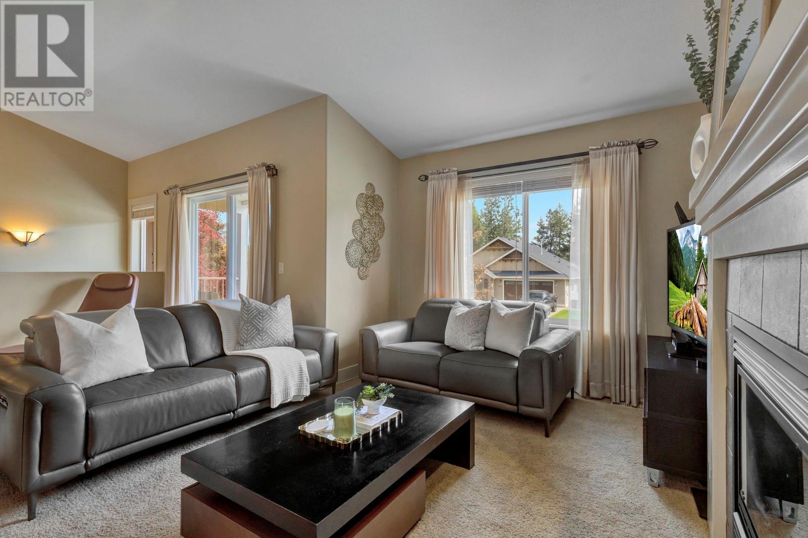 Property at 2418 Cobblestone Road image 3