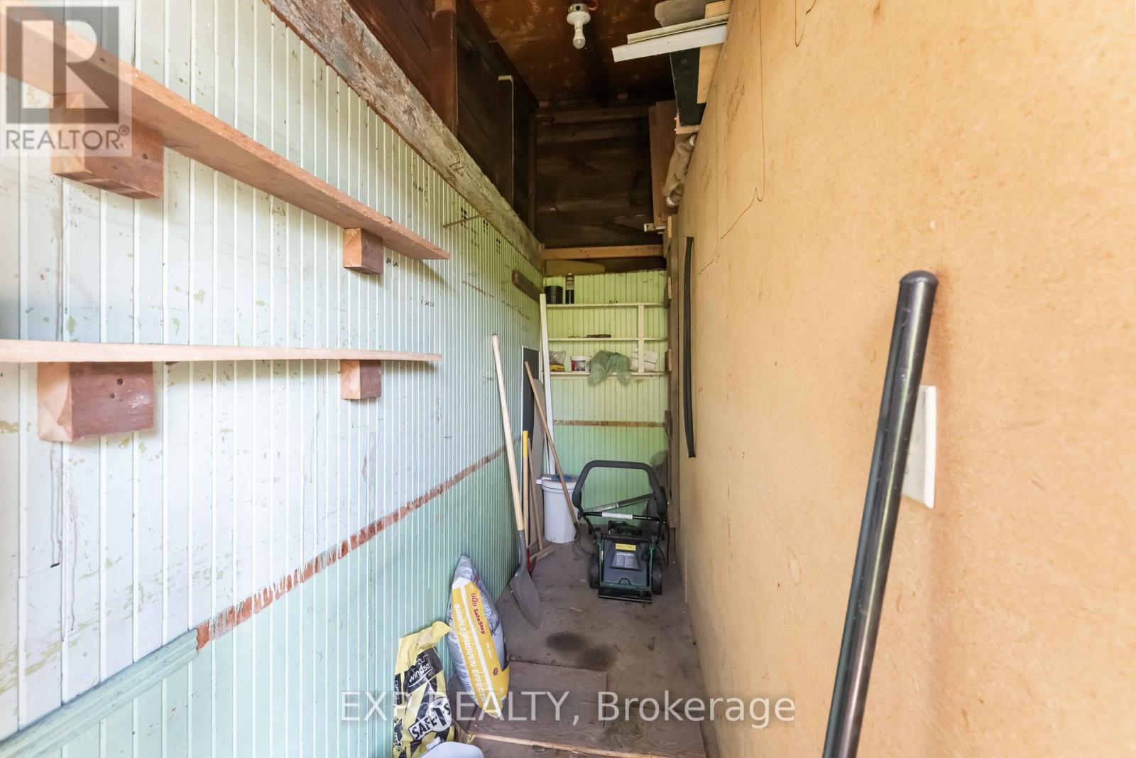 183 Augusta Street, Ottawa, Ontario  K1N 8B9 - Photo 25 - X12148060