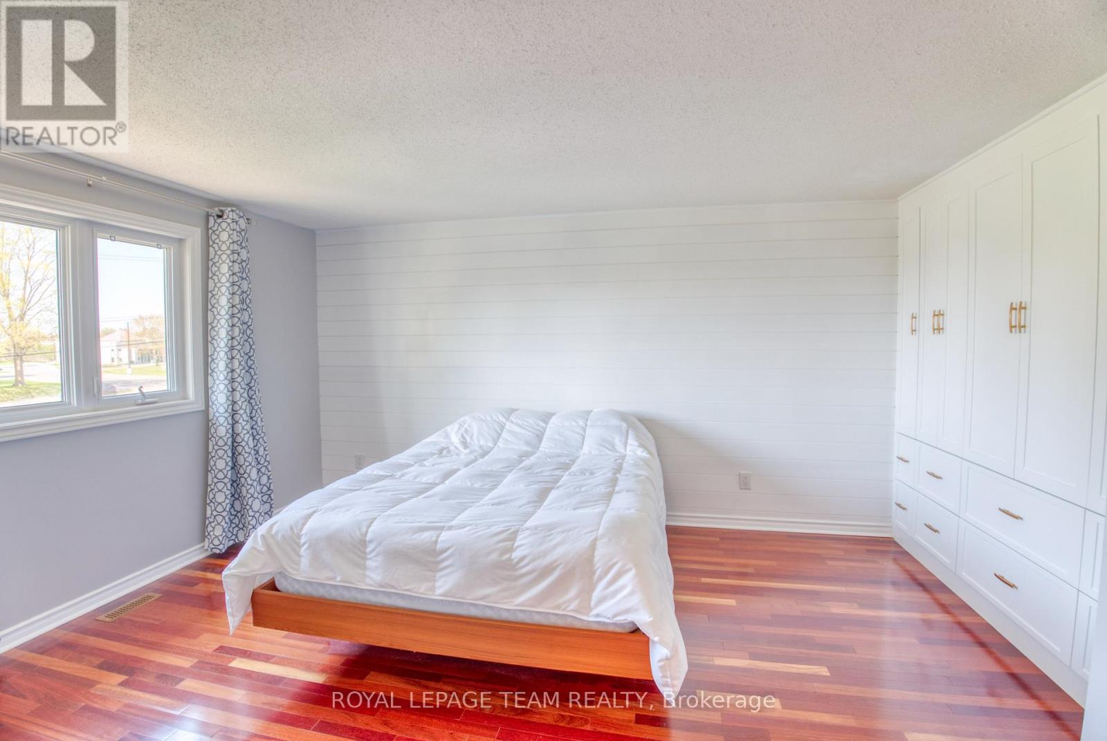 23 Tulane Crescent, Ottawa, Ontario  K2J 2G2 - Photo 11 - X12148067