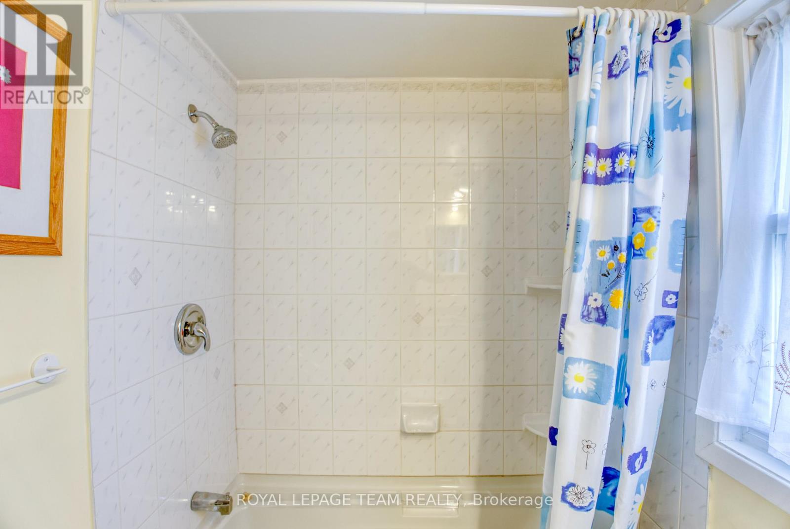 23 Tulane Crescent, Ottawa, Ontario  K2J 2G2 - Photo 16 - X12148067