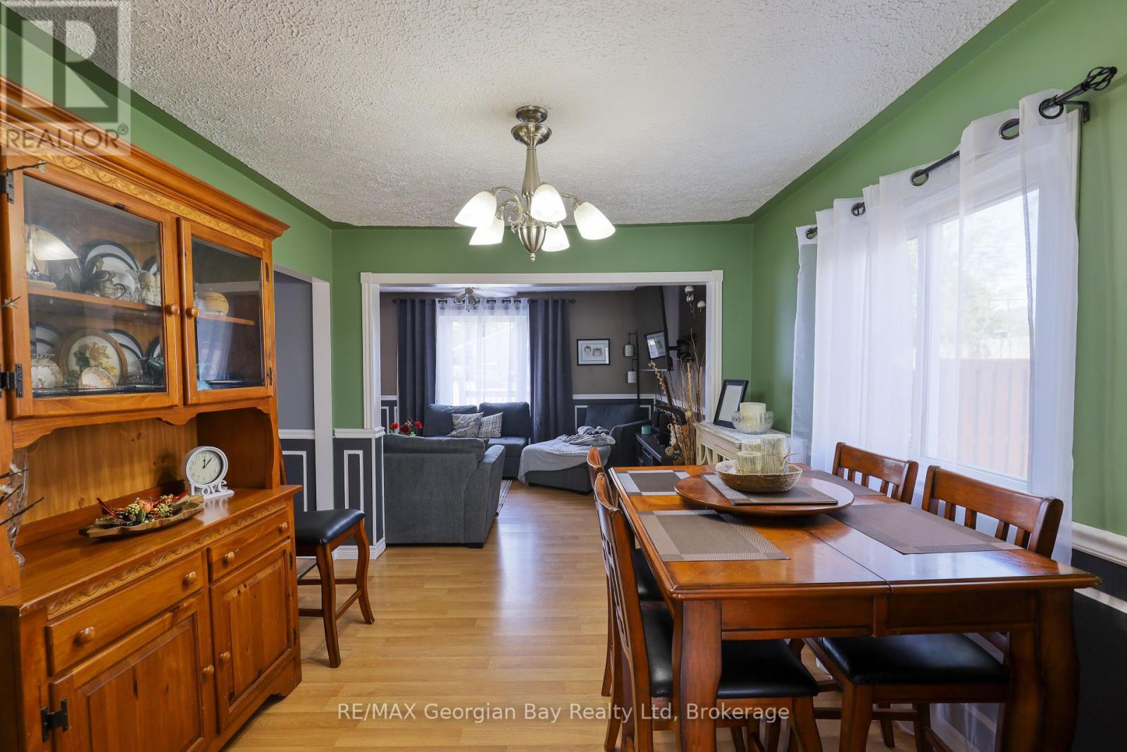 163 Eighth Street, Midland, Ontario  L4R 4A7 - Photo 10 - S12147976