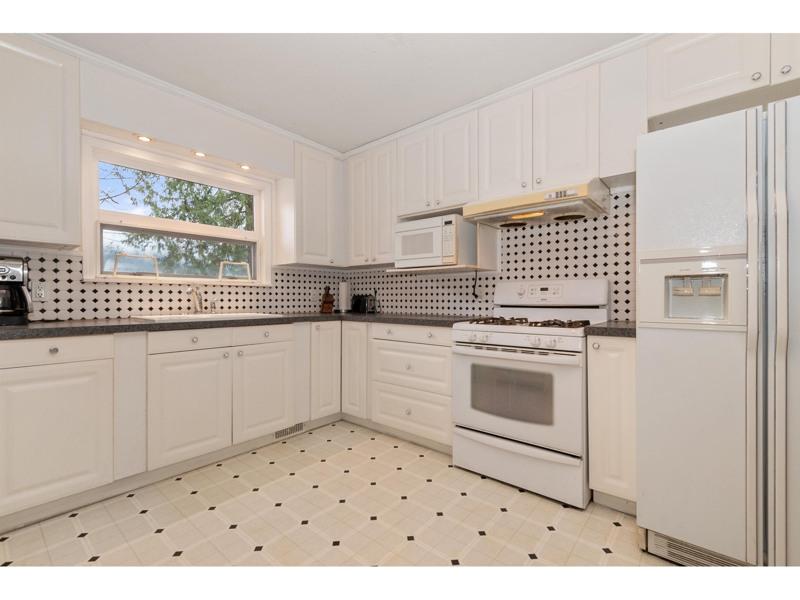 44291 Bayview Road, Mission, British Columbia  V0M 1N0 - Photo 6 - R2976999