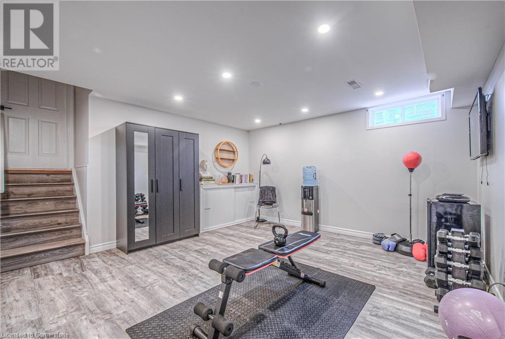 210 Misty Court, Kitchener, Ontario  N2B 3V4 - Photo 36 - 40727526
