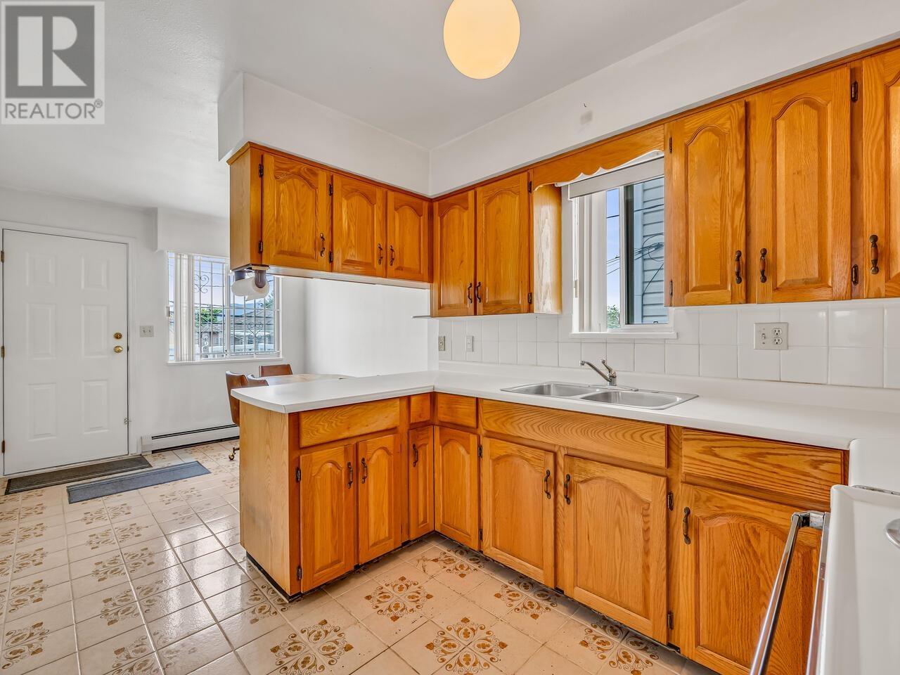 3607 E 22nd Avenue, Vancouver, British Columbia  V5M 2Z8 - Photo 13 - R3002701