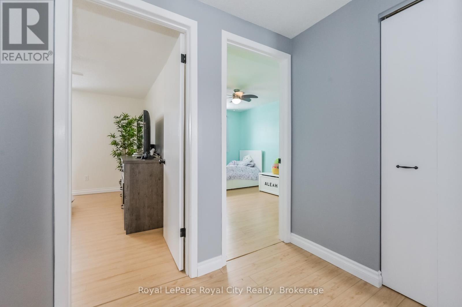 300 Stornoway Drive, Centre Wellington, Ontario  N1M 3K6 - Photo 12 - X12148026