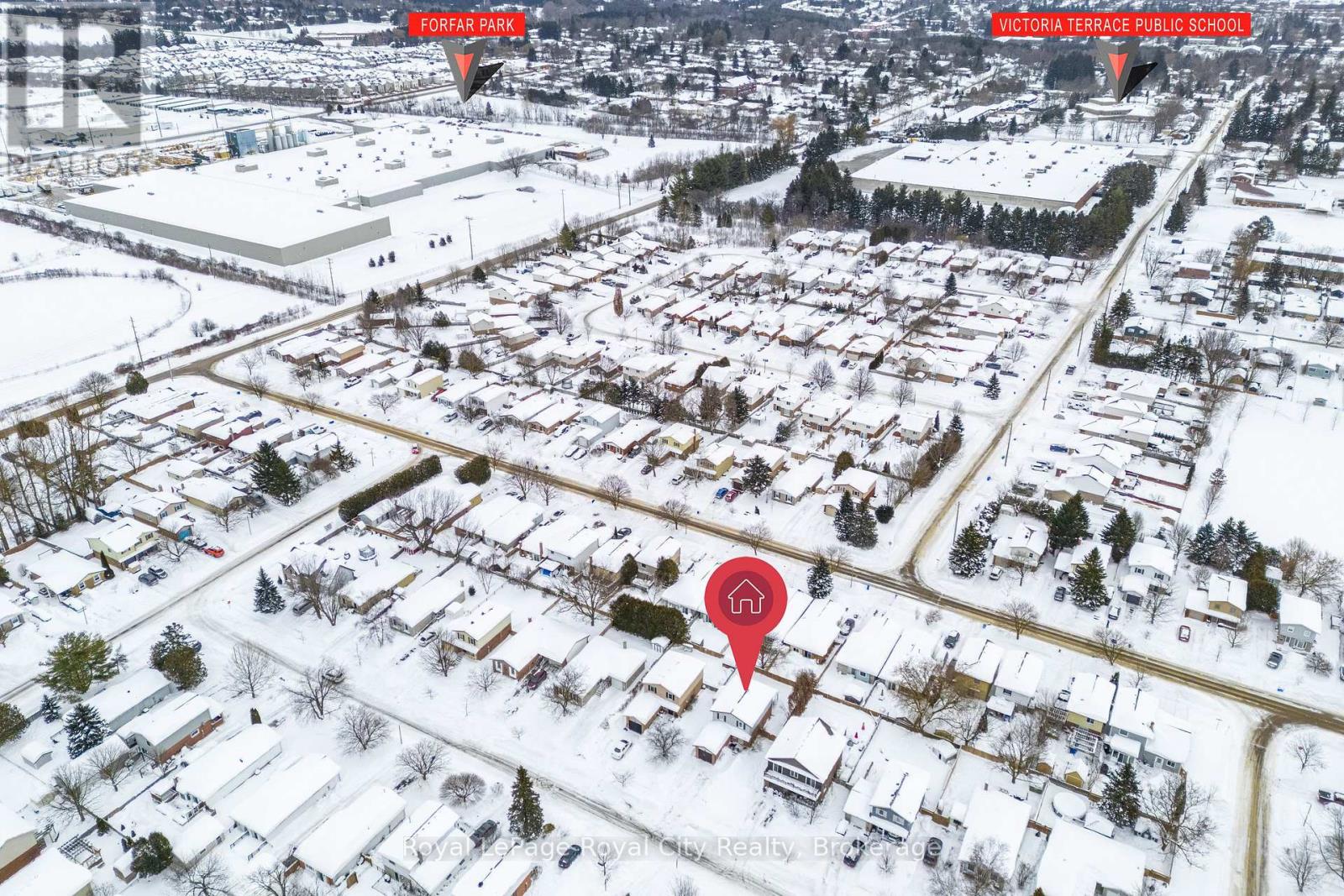 300 Stornoway Drive, Centre Wellington, Ontario  N1M 3K6 - Photo 22 - X12148026