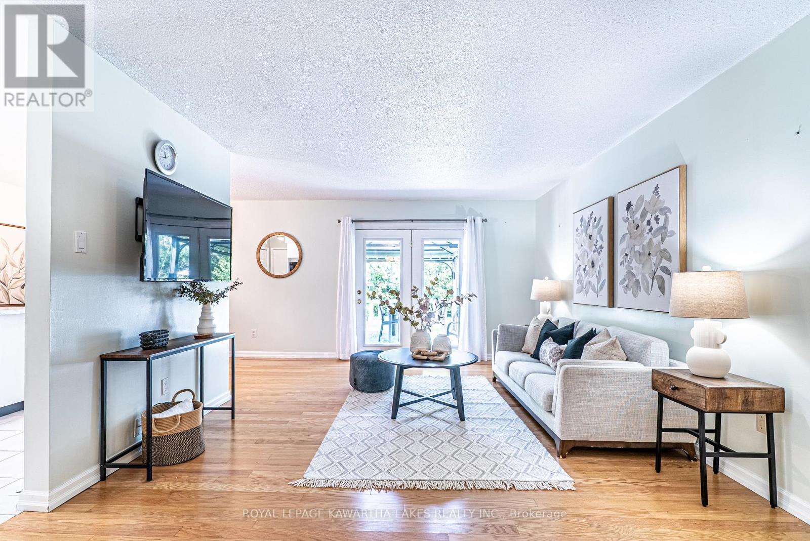 83 Lori Boulevard, Kawartha Lakes, Ontario  K9V 6V7 - Photo 18 - X12147974