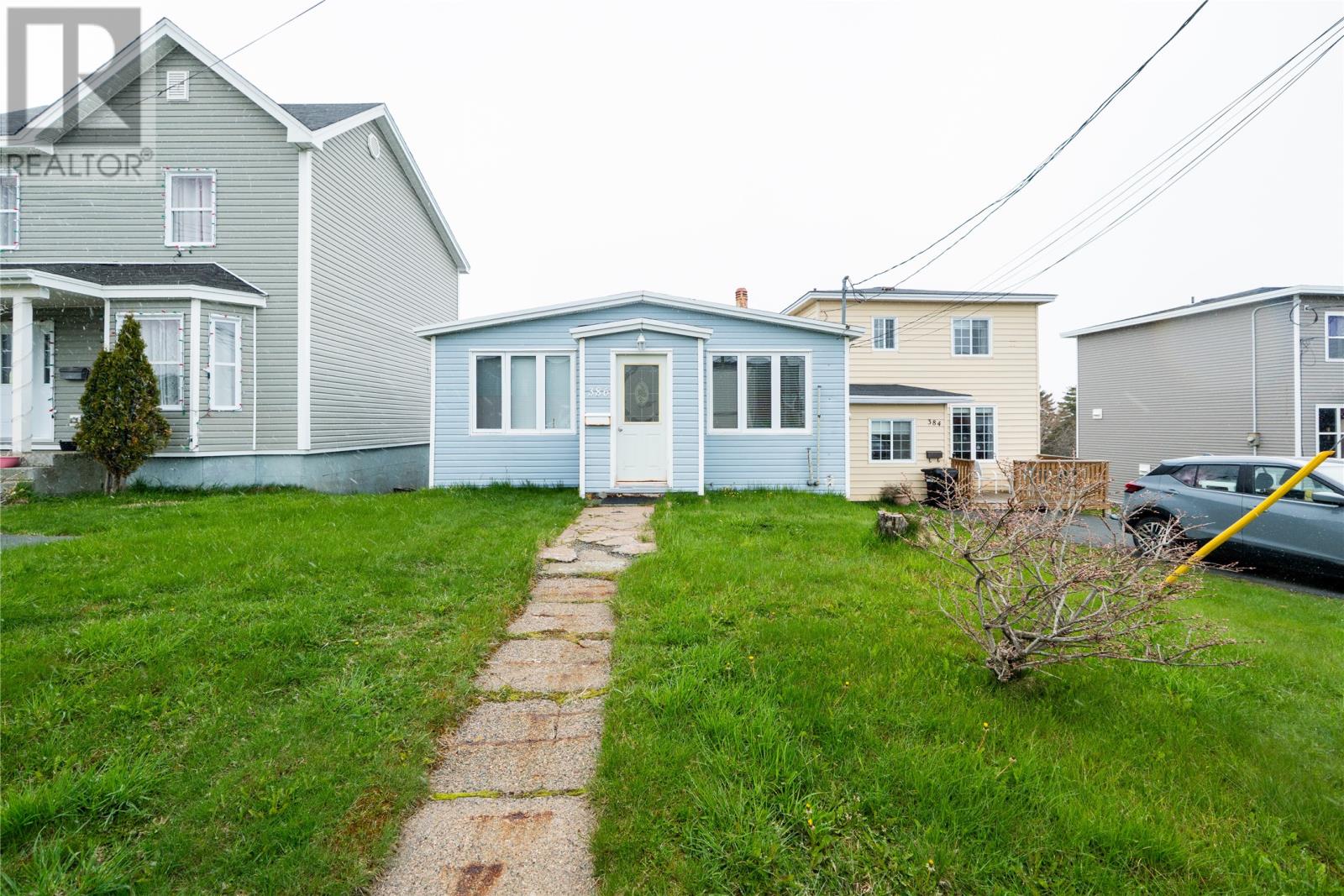 Property at 386 Empire Avenue image 1