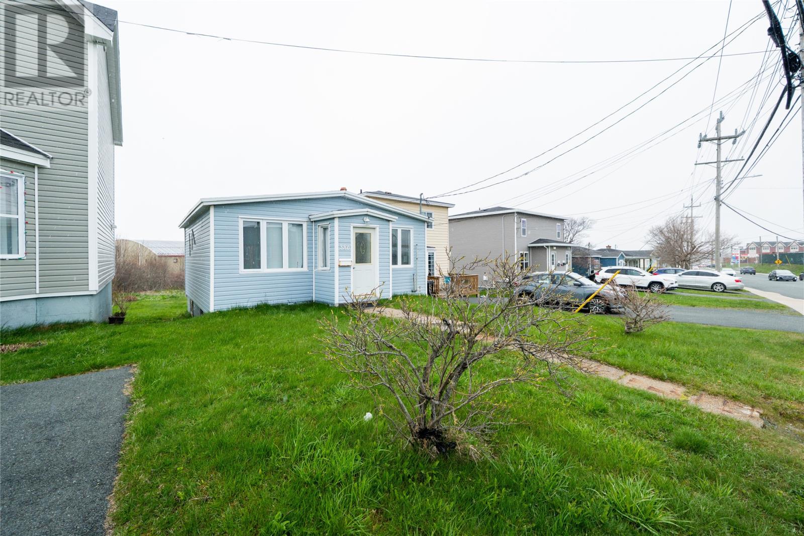 Property at 386 Empire Avenue image 3