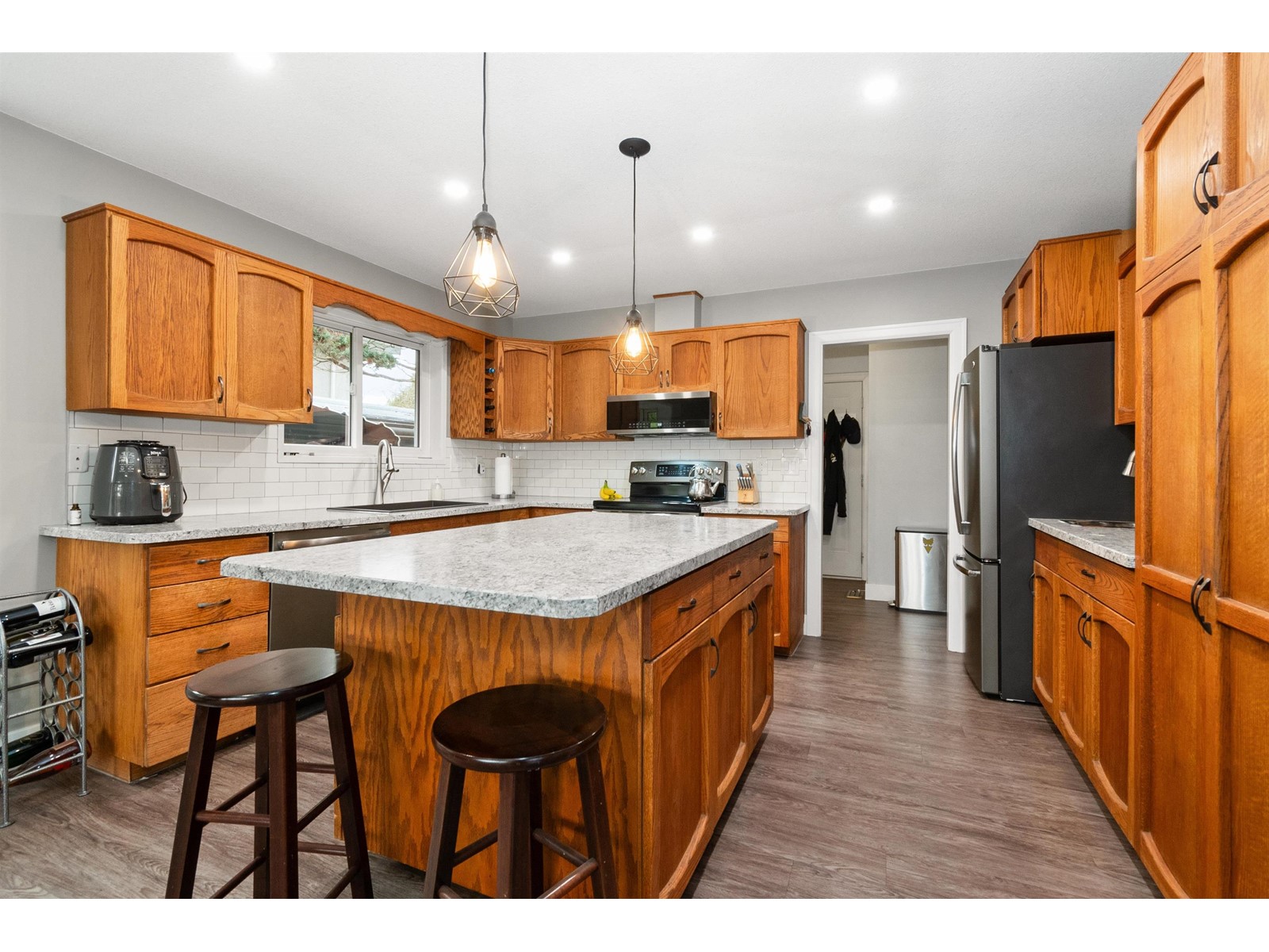 Property at 45298 LAZENBY ROAD image 5