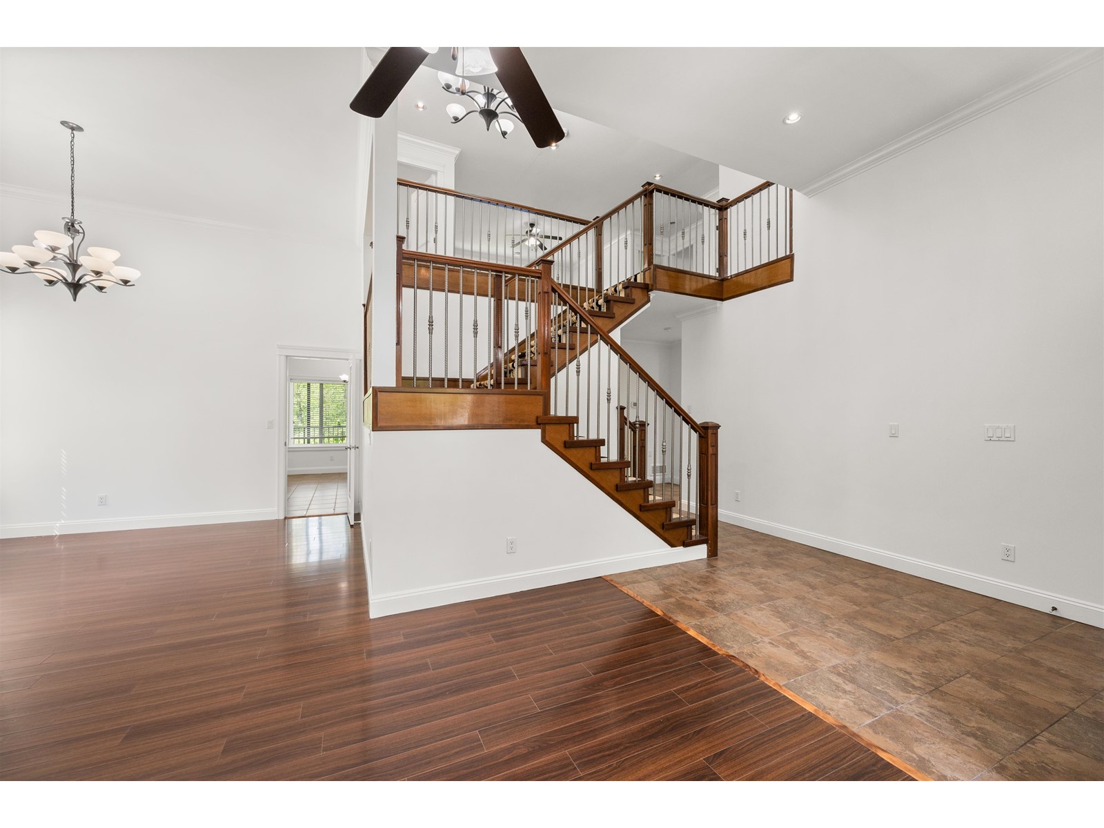 6251 141a Street, Surrey, British Columbia  V3X 0B2 - Photo 7 - R3002543
