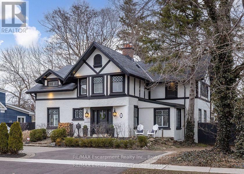 407 TRAFALGAR ROAD, oakville (oo old oakville), Ontario