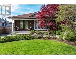 6 E CROYDON Court, Hamilton, Ontario