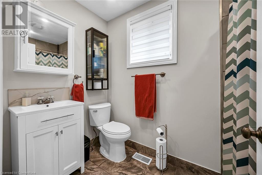 162 East 23rd Street, Hamilton, Ontario  L8V 2X1 - Photo 23 - 40728767