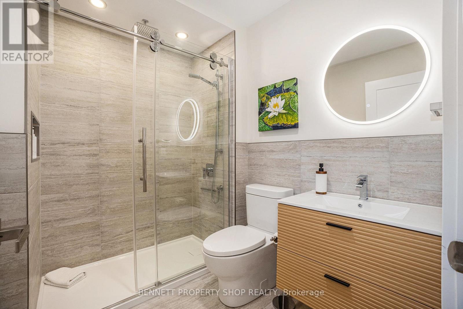 16084 Lakeside Drive, South Stormont, Ontario  K0C 1P0 - Photo 13 - X12142509