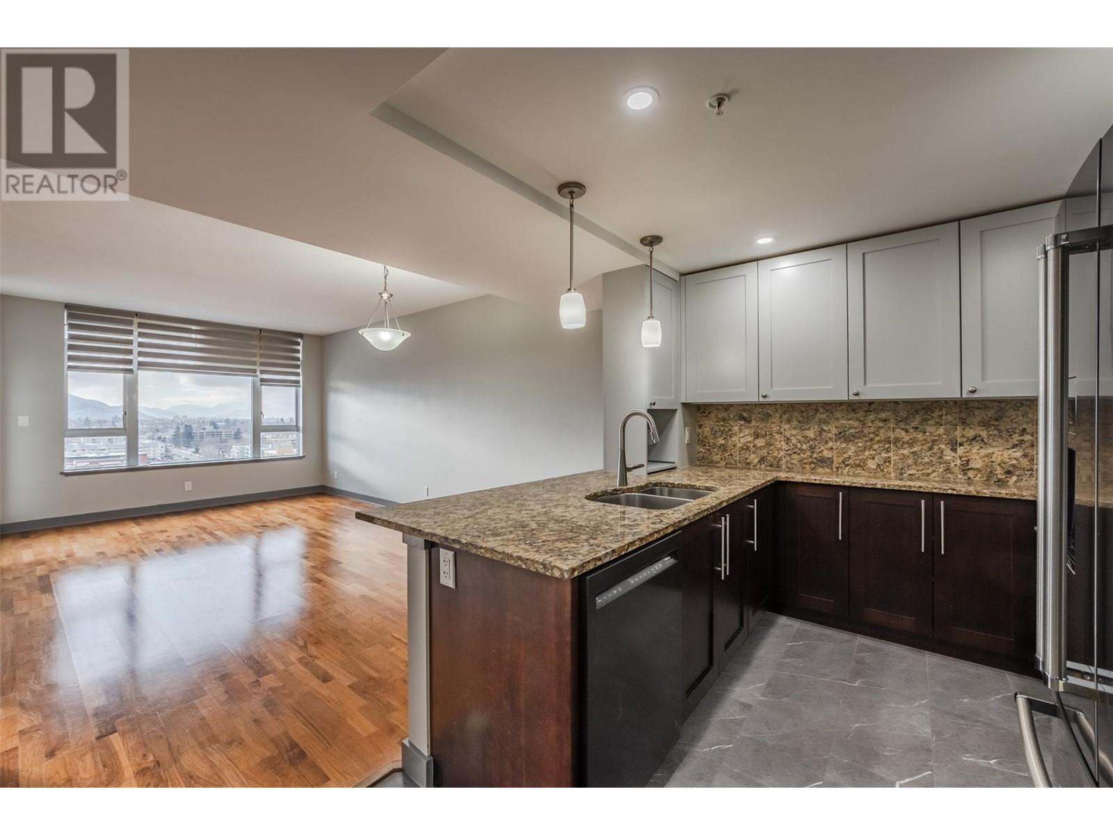 75 Martin Street Unit# 1405, Penticton, British Columbia  V2A 9C8 - Photo 2 - 10347852