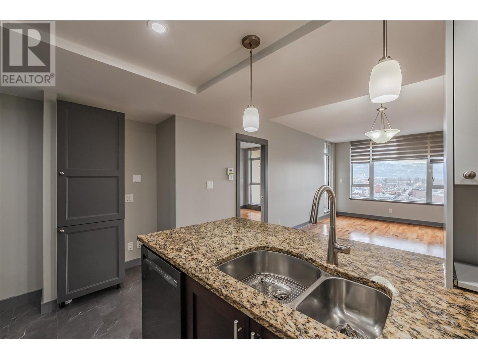 75 Martin Street Unit# 1405, Penticton, British Columbia  V2A 9C8 - Photo 3 - 10347852