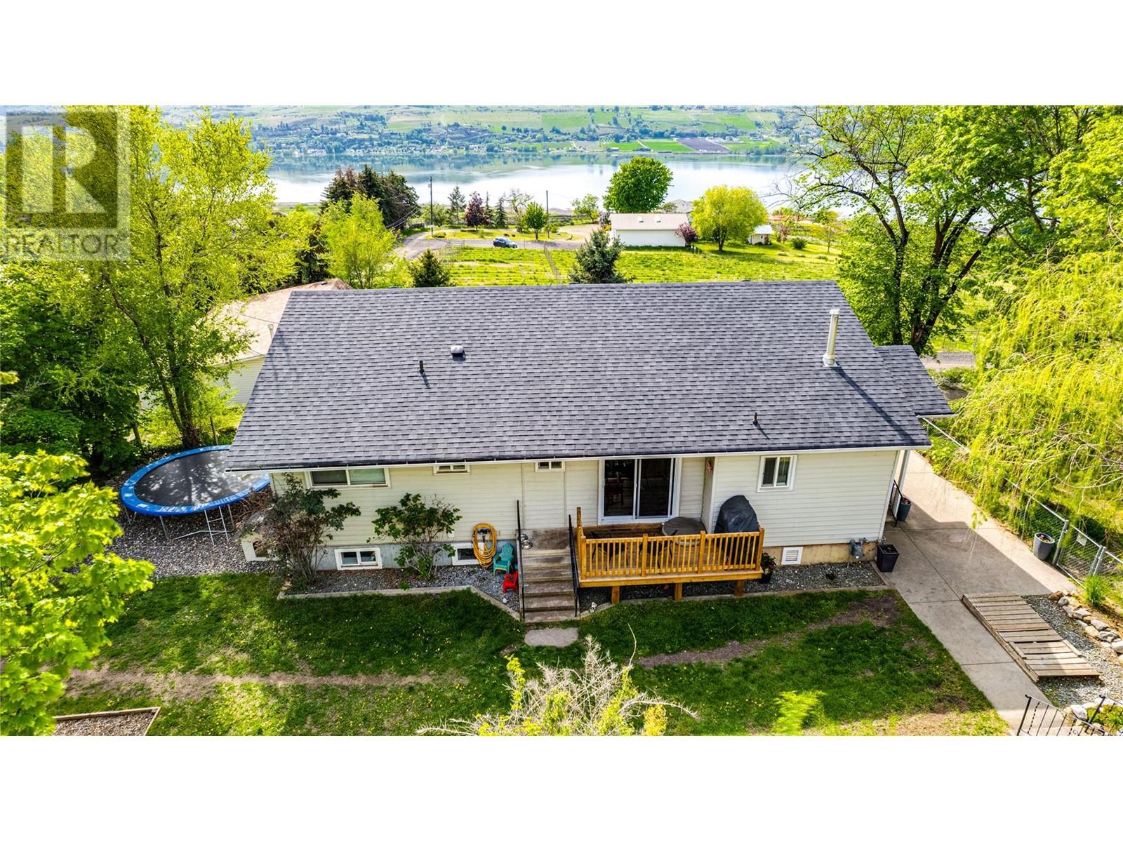 7268 L & A Road, Vernon, British Columbia