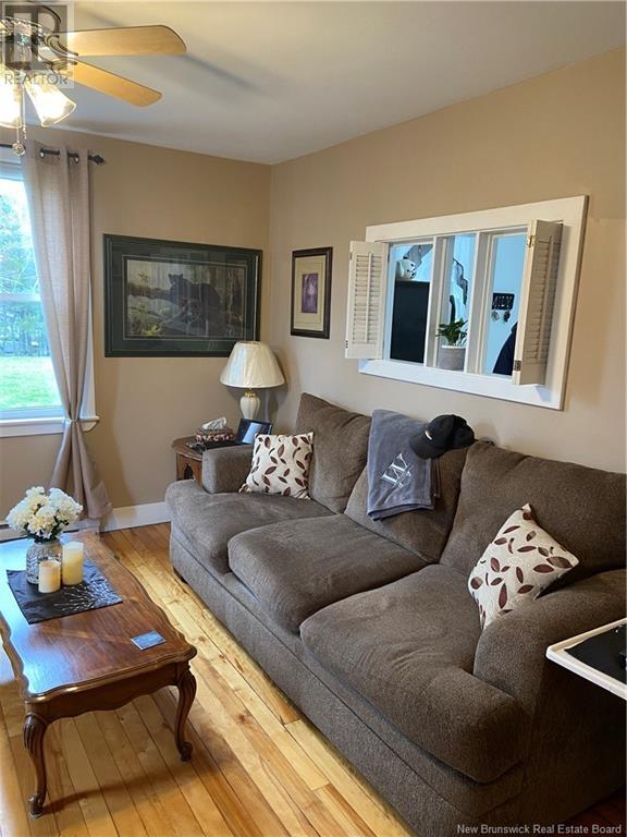 Property at 11 Lila Court image 5