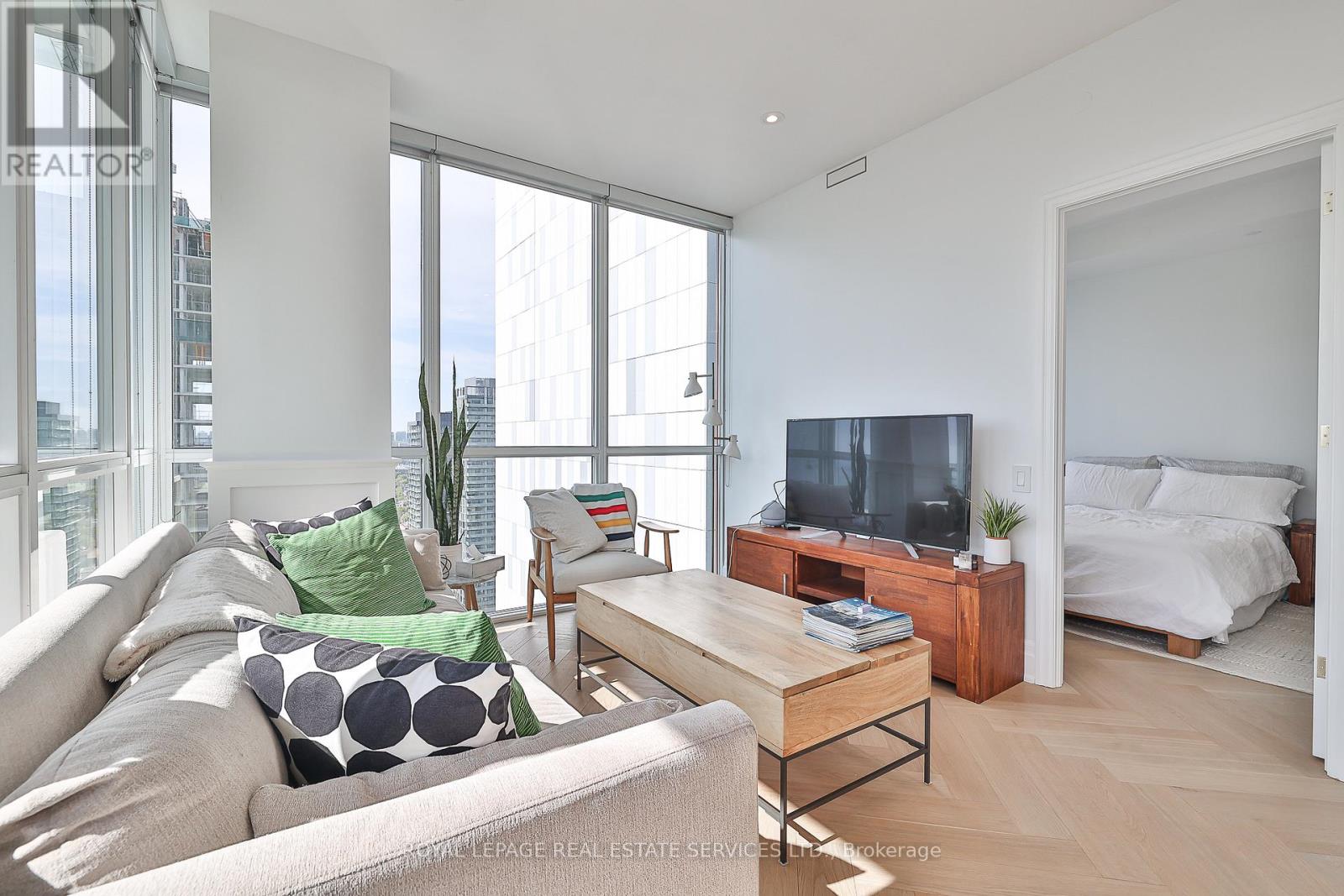 3709 - 88 Blue Jays Way, Toronto, Ontario  M5V 0L7 - Photo 12 - C12147925