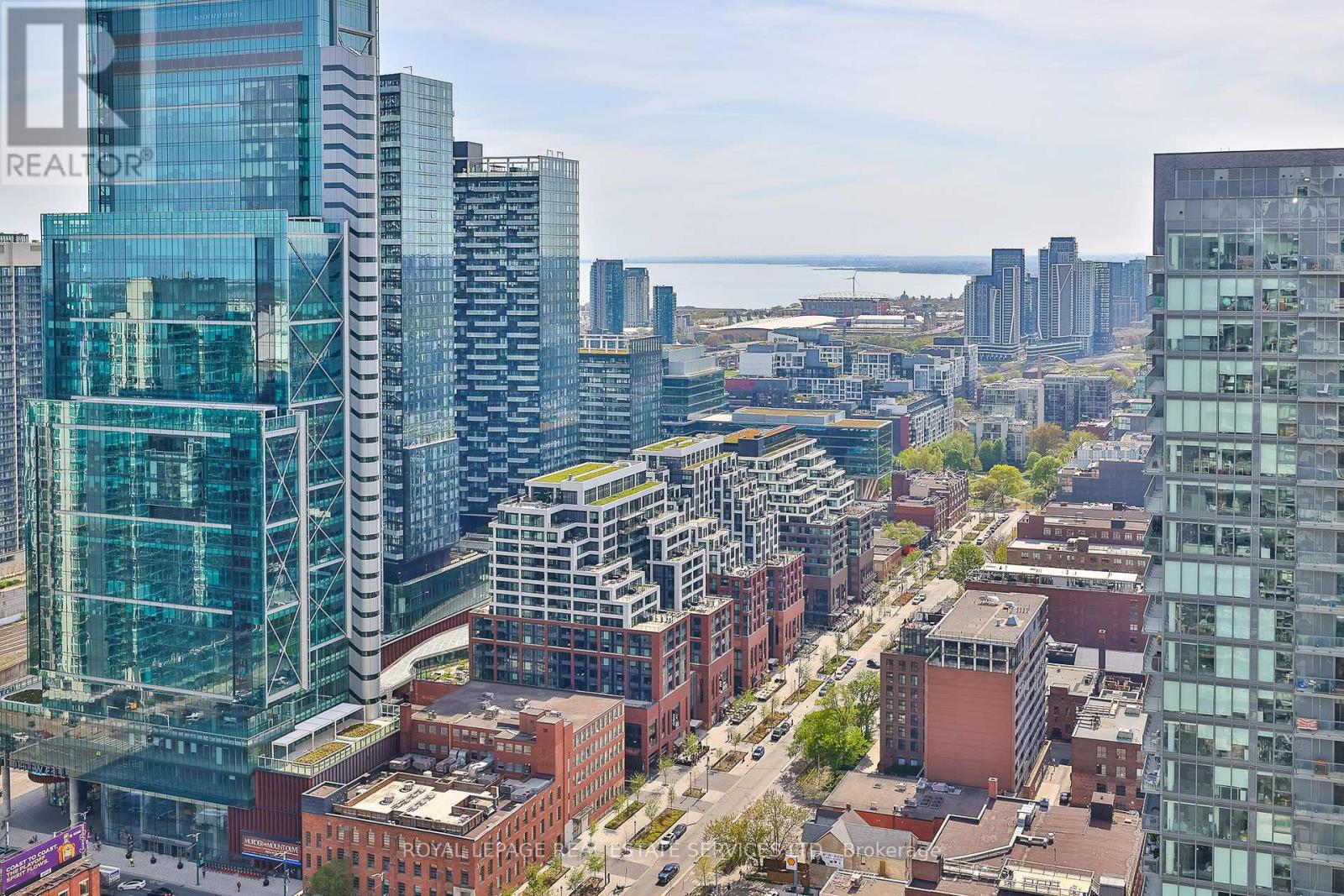 3709 - 88 Blue Jays Way, Toronto, Ontario  M5V 0L7 - Photo 23 - C12147925