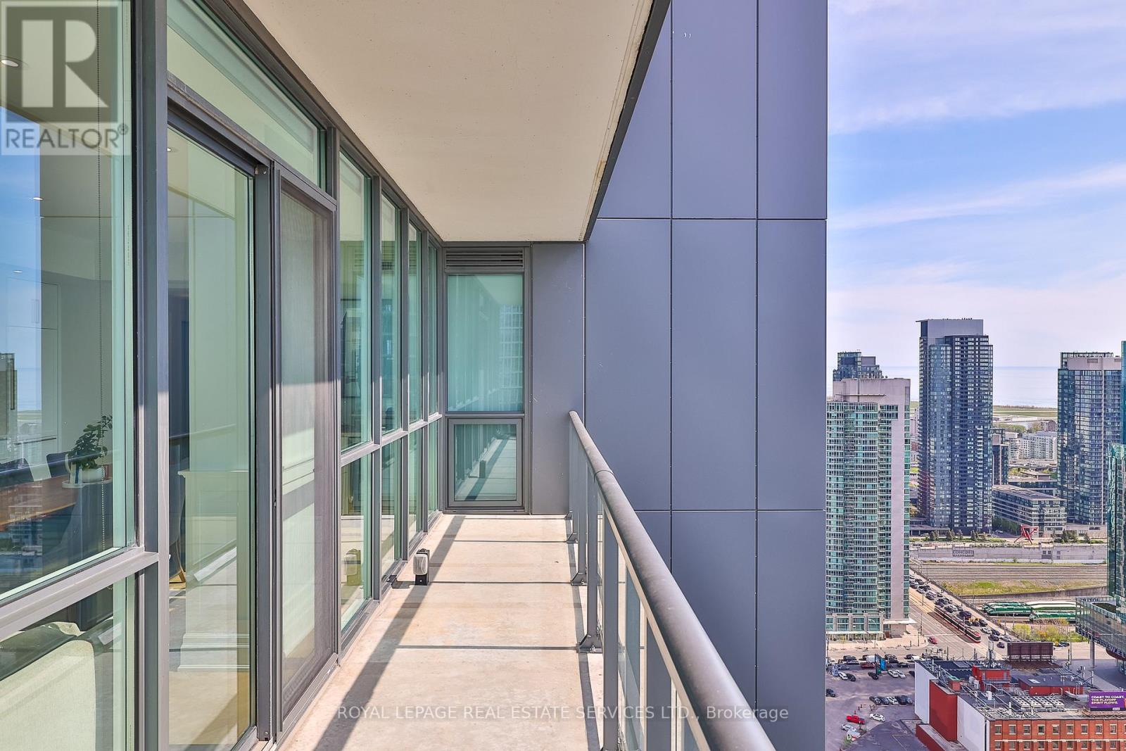 3709 - 88 Blue Jays Way, Toronto, Ontario  M5V 0L7 - Photo 25 - C12147925