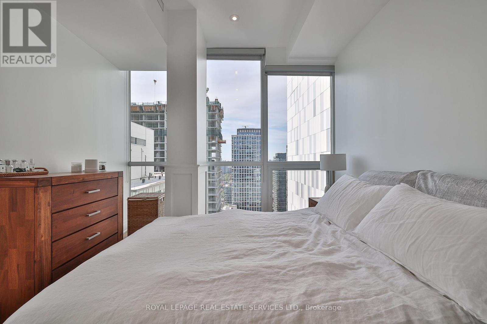 3709 - 88 Blue Jays Way, Toronto, Ontario  M5V 0L7 - Photo 28 - C12147925