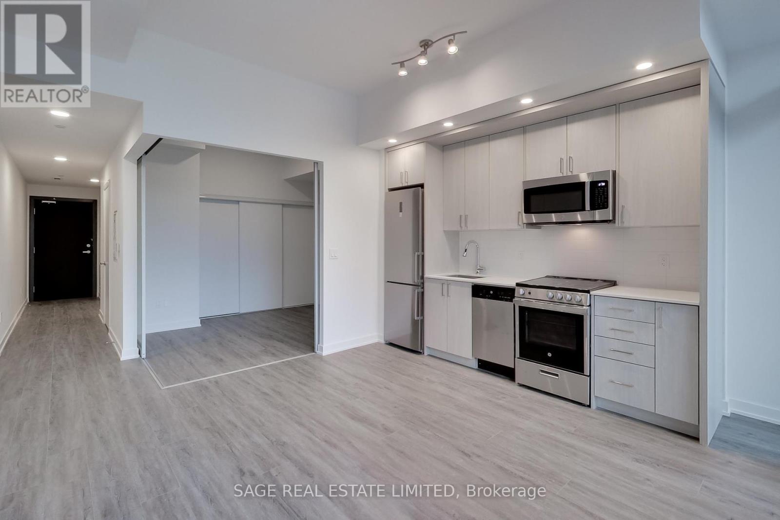705 - 1 Cardiff Road, Toronto, Ontario  M4P 0G2 - Photo 7 - C12147935