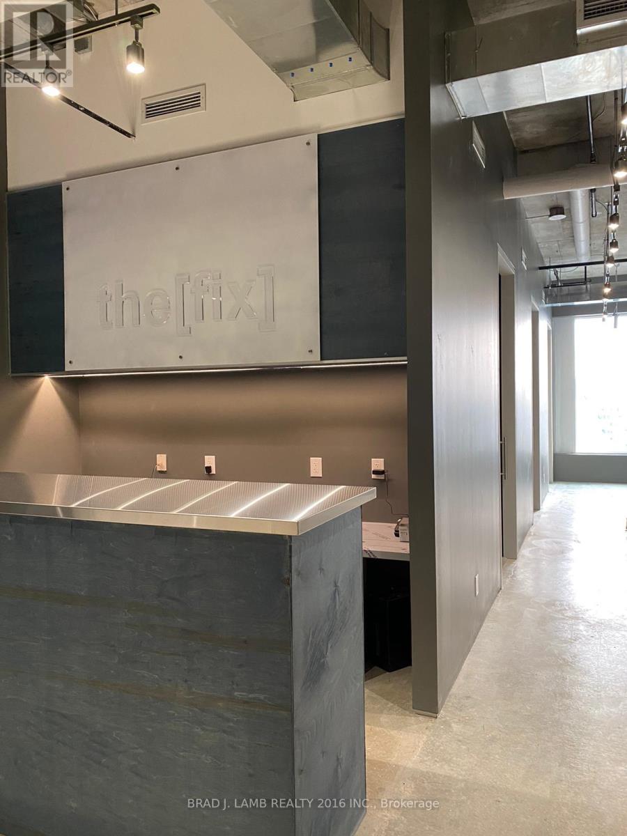 811 - 130 Queens Quay Street E, Toronto, Ontario  M5A 0P6 - Photo 2 - C12147968