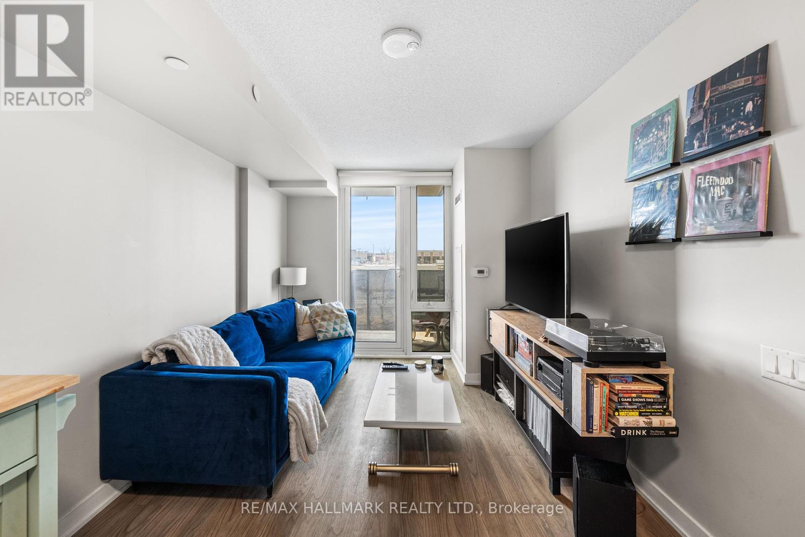 315 - 38 MONTE KWINTER COURT, toronto (clanton park), Ontario