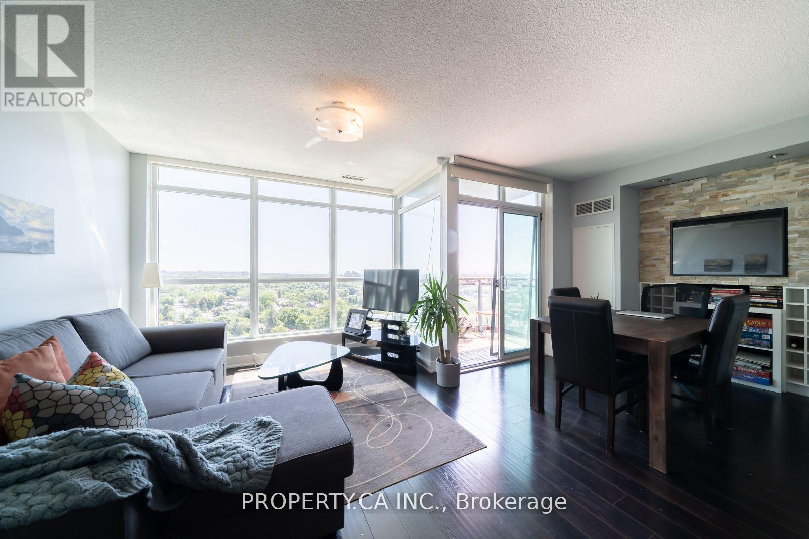 1705 - 1048 Broadview Avenue, Toronto, Ontario  M4K 2B8 - Photo 10 - E12147966