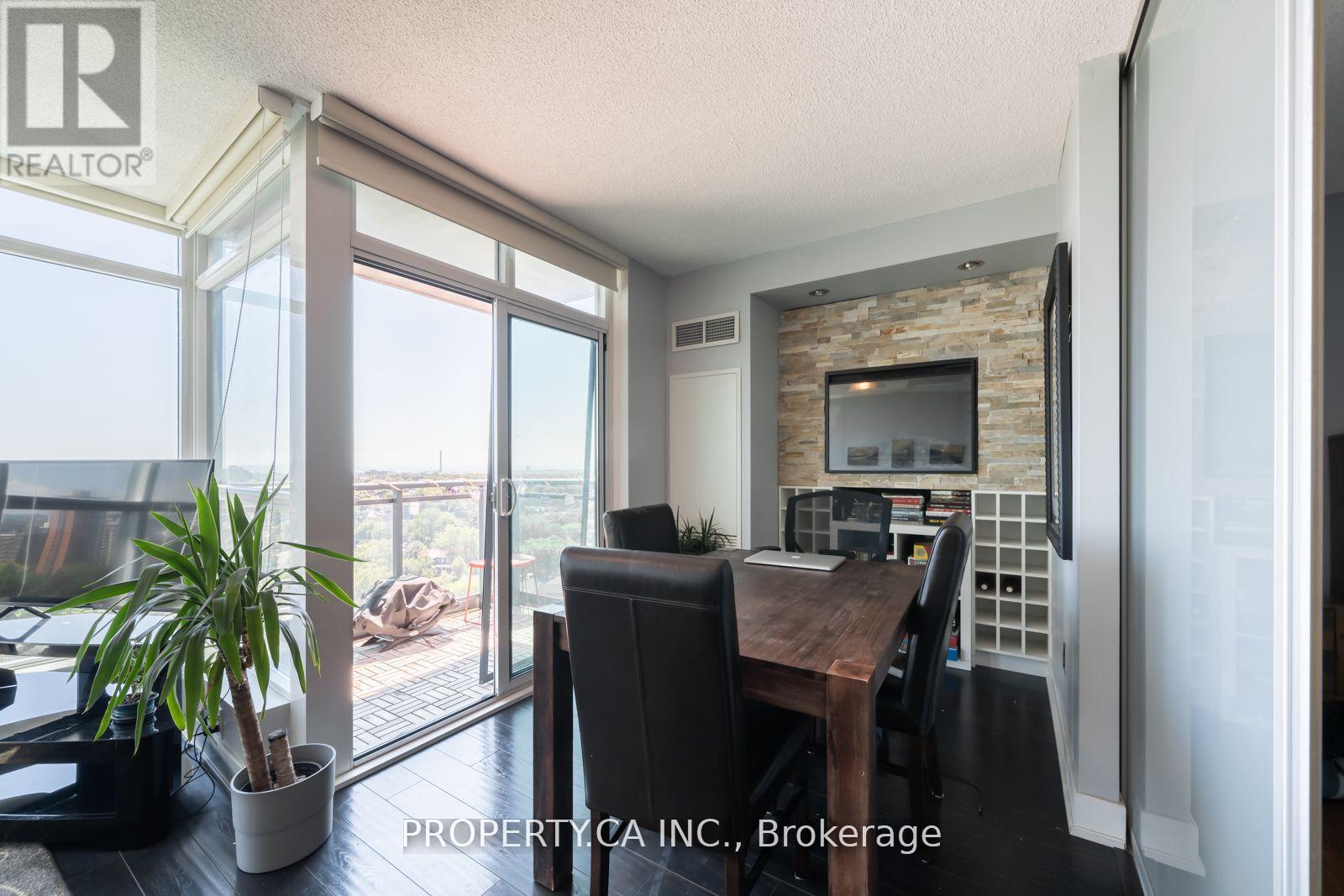 1705 - 1048 Broadview Avenue, Toronto, Ontario  M4K 2B8 - Photo 12 - E12147966