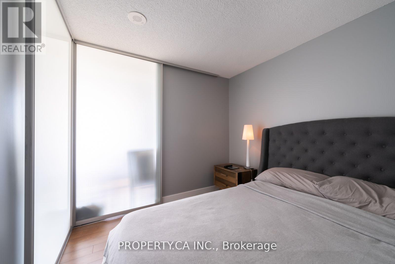 1705 - 1048 Broadview Avenue, Toronto, Ontario  M4K 2B8 - Photo 8 - E12147966