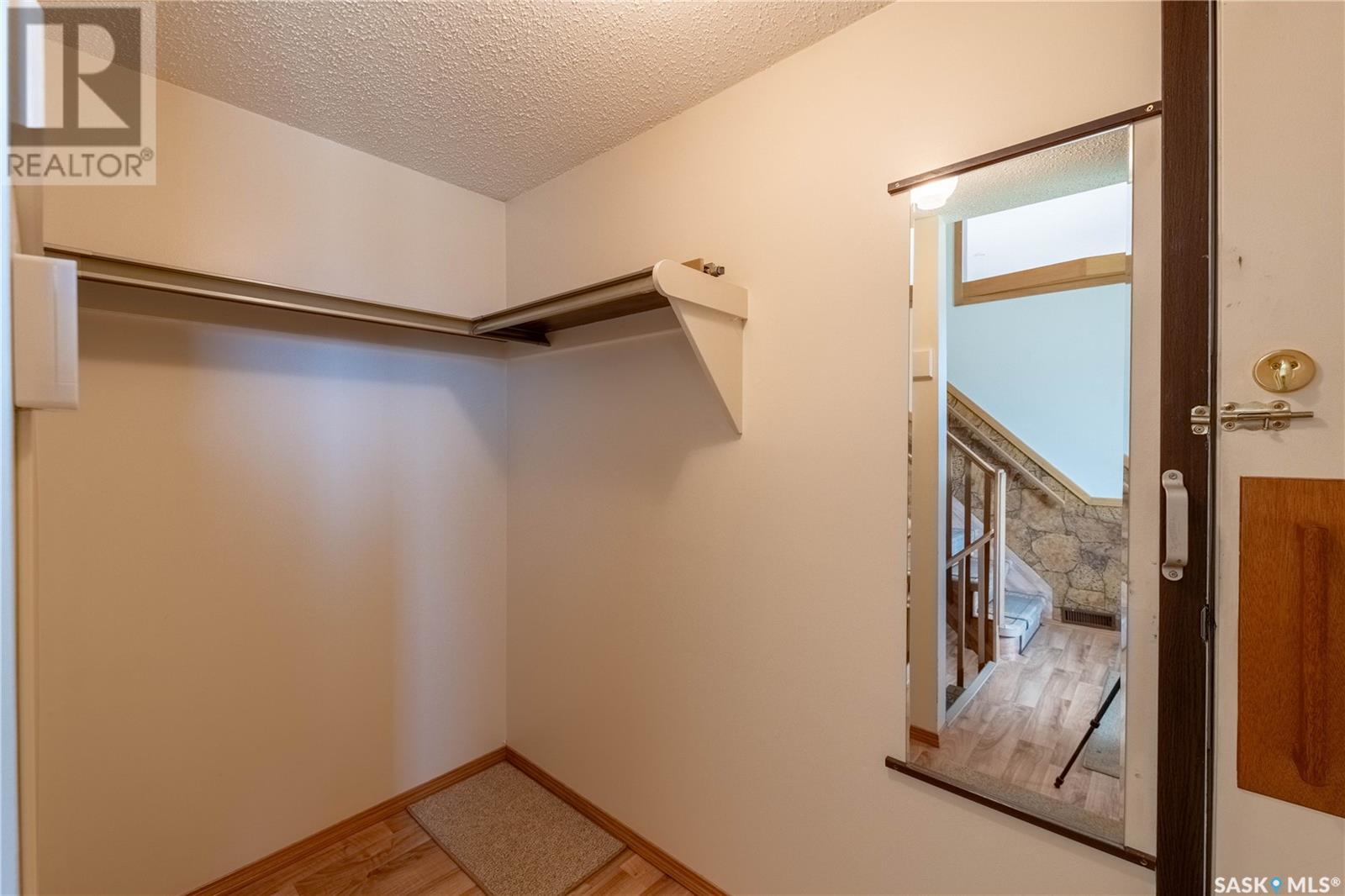 Property at 30 Daisy CRESCENT image 5