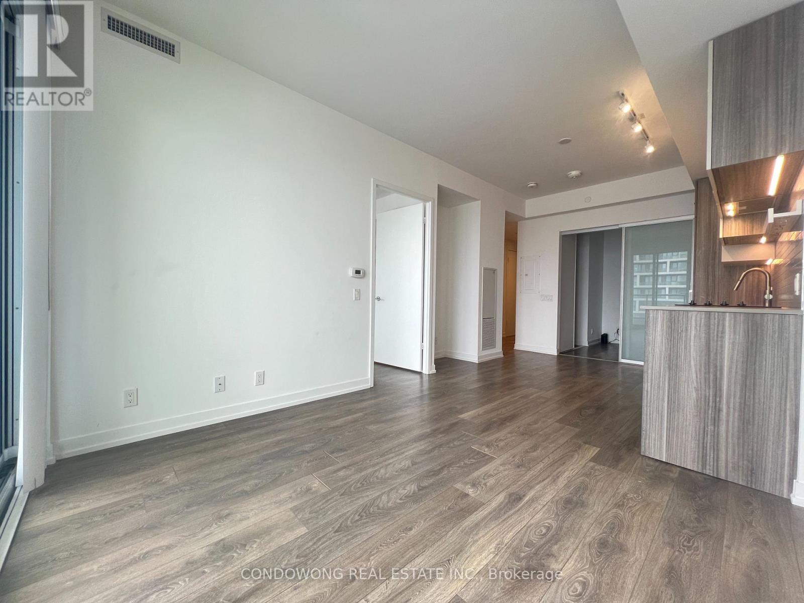 5008 - 898 Portage Parkway, Vaughan, Ontario  L4K 0J6 - Photo 17 - N12147909