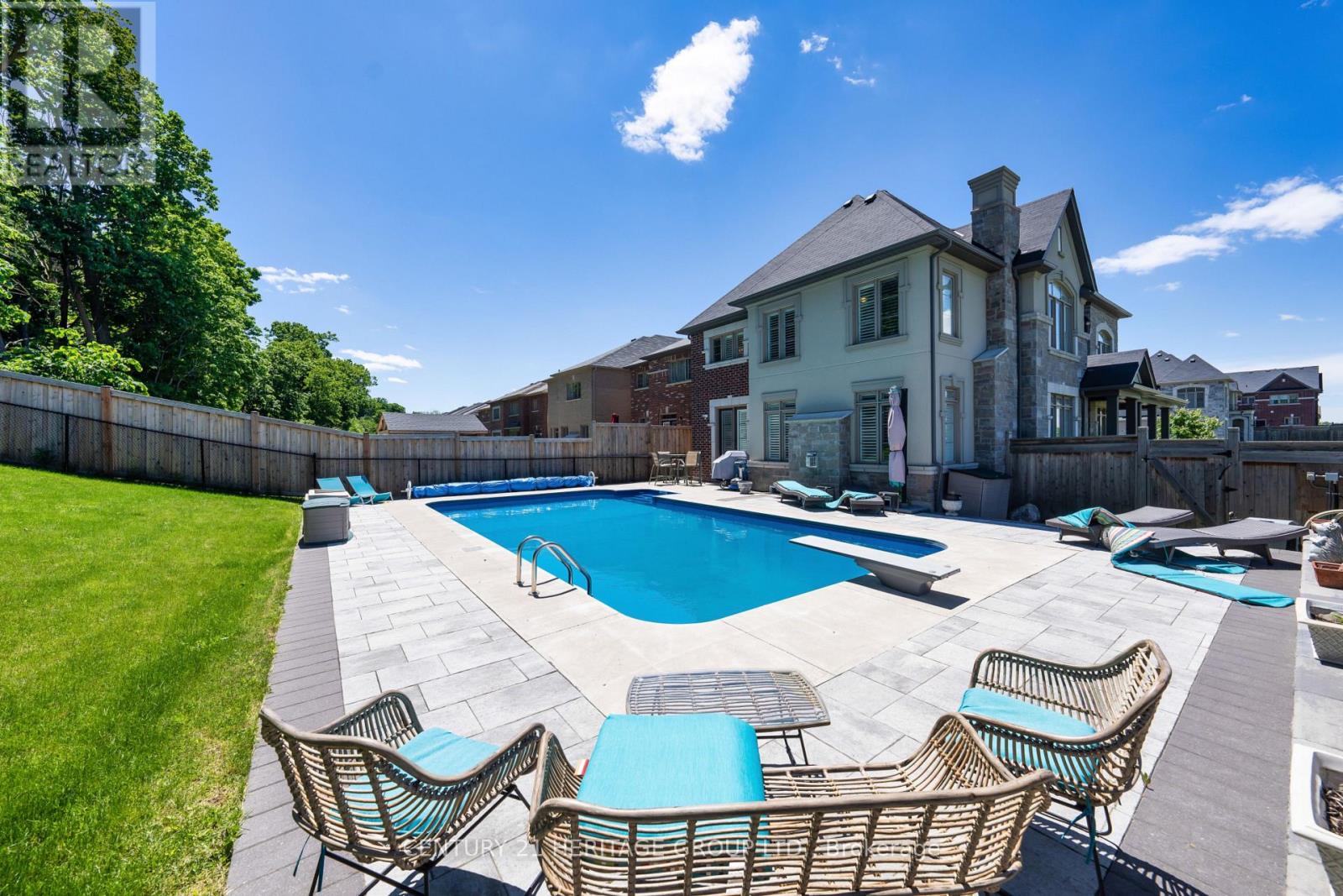 501 Mcgregor Farm Trail, Newmarket, Ontario  L3X 0H7 - Photo 2 - N12147923