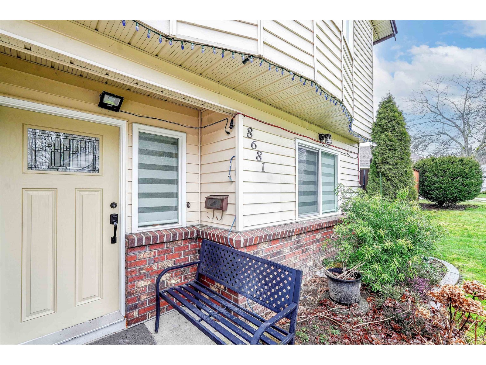 8681 146a Street, Surrey, British Columbia  V3S 6N7 - Photo 5 - R3002762
