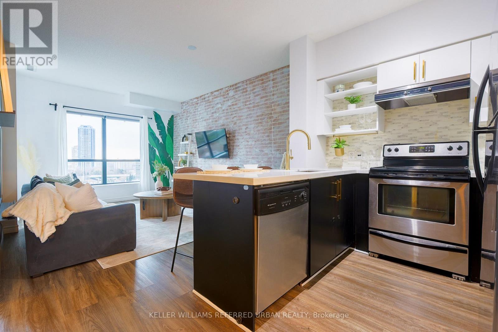 915 - 120 Dallimore Circle, Toronto, Ontario  M3C 4J1 - Photo 8 - C12148075