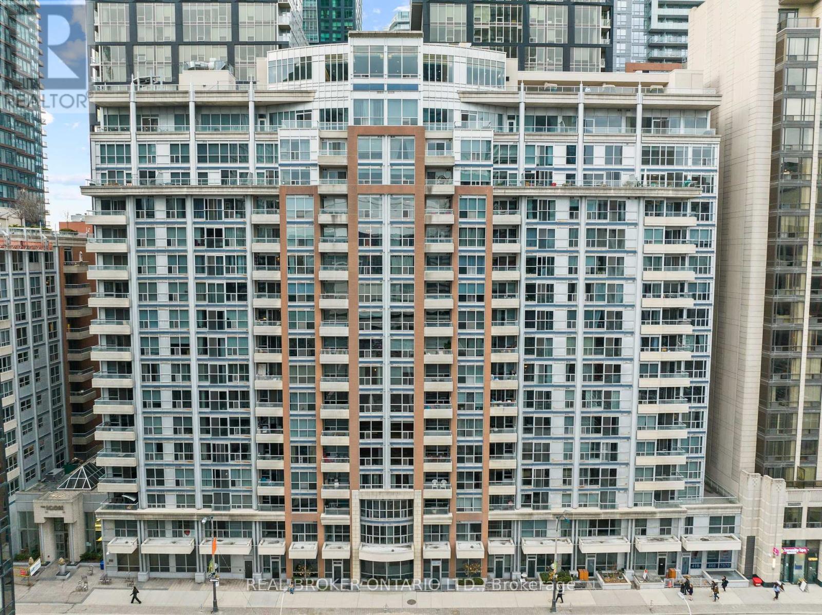 1227 - 250 Wellington Street, Toronto, Ontario  M5V 3P6 - Photo 3 - C12148085