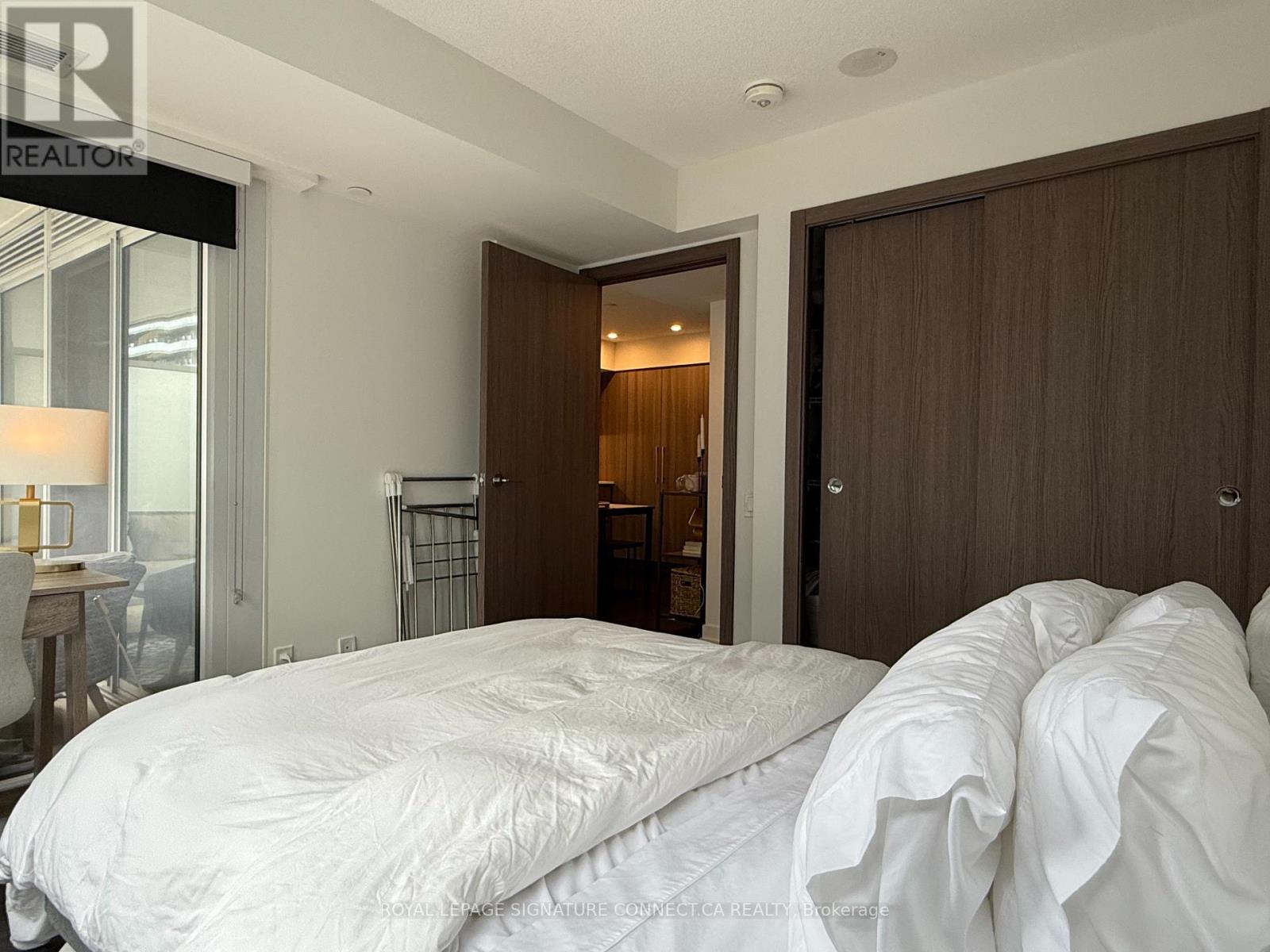 716 - 19 Bathurst Street, Toronto, Ontario  M6A 2E1 - Photo 12 - C12148107