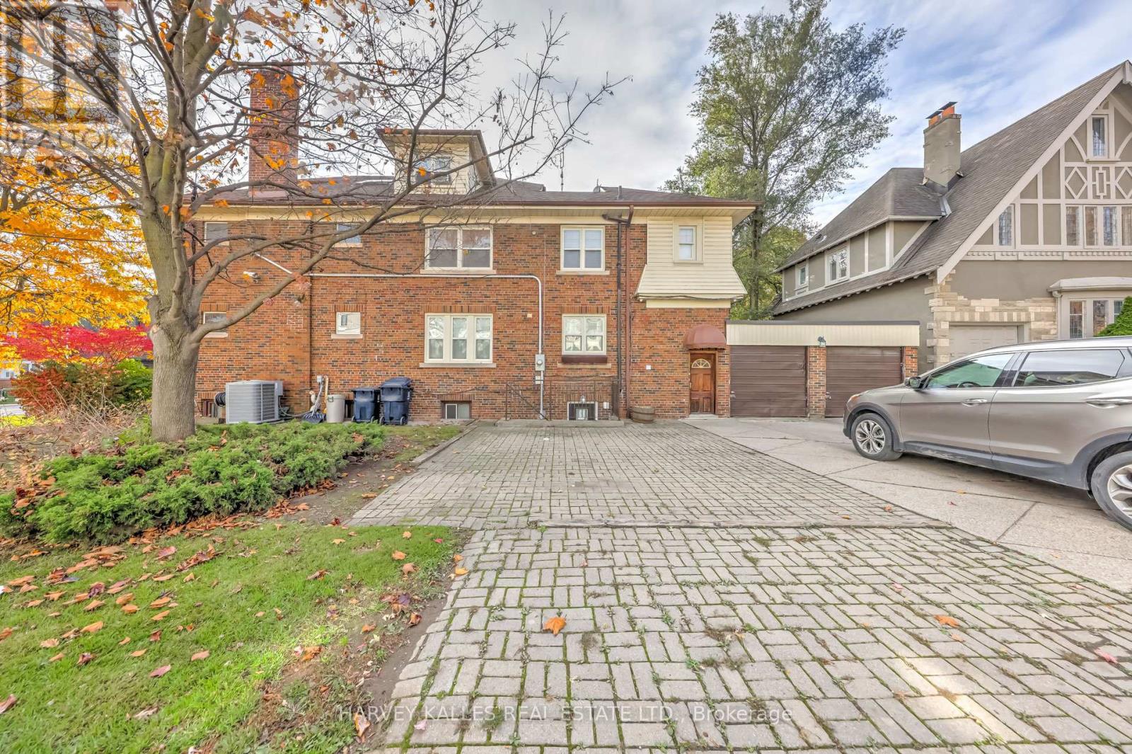 Upper#3 - 1200 Avenue Road, Toronto, Ontario  M5N 2G1 - Photo 13 - C12148117