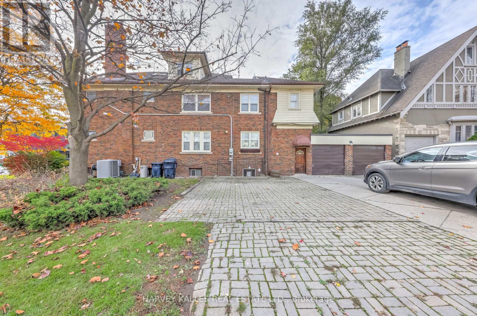 Upper#3 - 1200 Avenue Road, Toronto, Ontario  M5N 2G1 - Photo 6 - C12148117