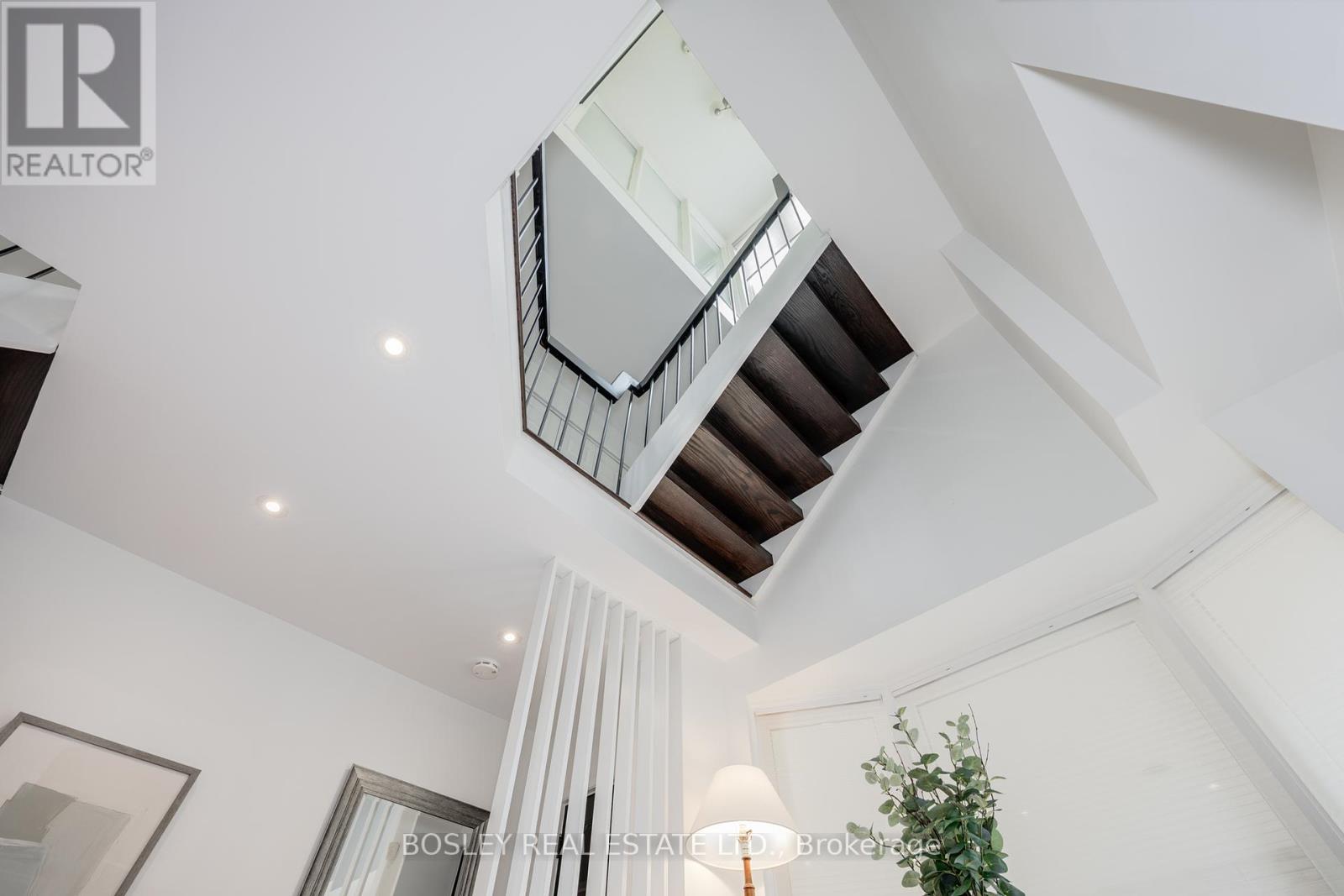 10 - 95 Summerhill Avenue, Toronto, Ontario  M4T 1B1 - Photo 6 - C12148132