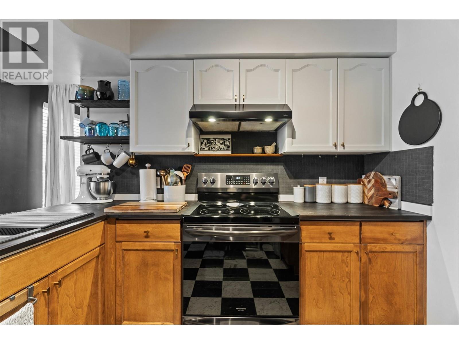 640 3 Street Sw Unit# 306, Salmon Arm, British Columbia  V1E 2R3 - Photo 18 - 10347227