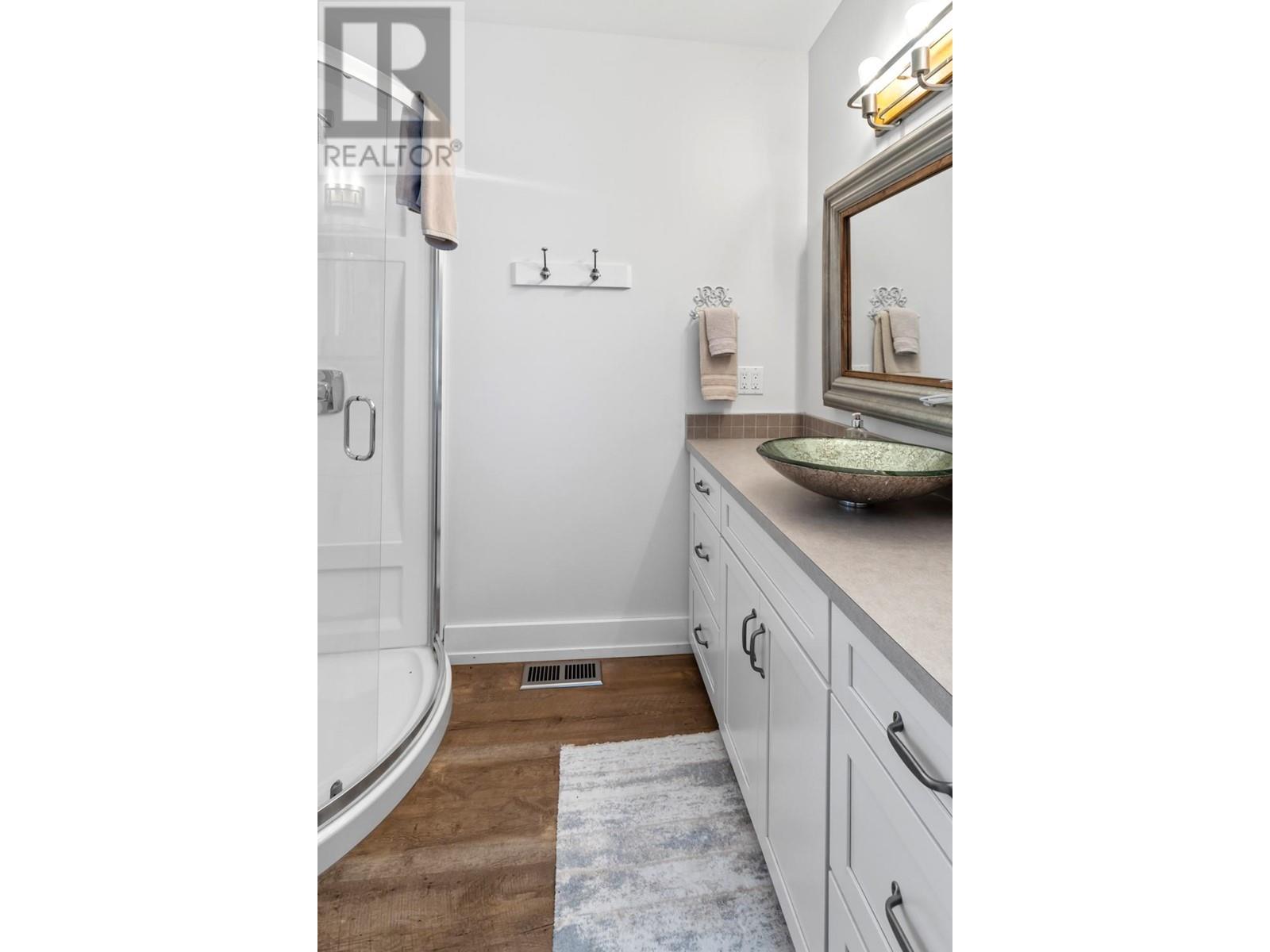 11727 3a Highway Unit# 8, Boswell, British Columbia V0B 1A0 - Photo 14 - 10347617