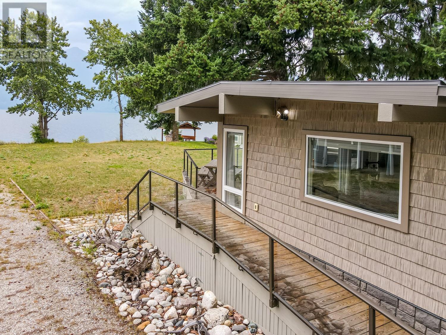 11727 3a Highway Unit# 8, Boswell, British Columbia V0B 1A0 - Photo 3 - 10347617