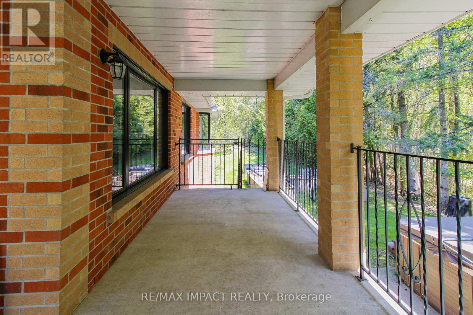 215 Raglan Road W, Oshawa, Ontario  L1H 0N5 - Photo 42 - E12148198