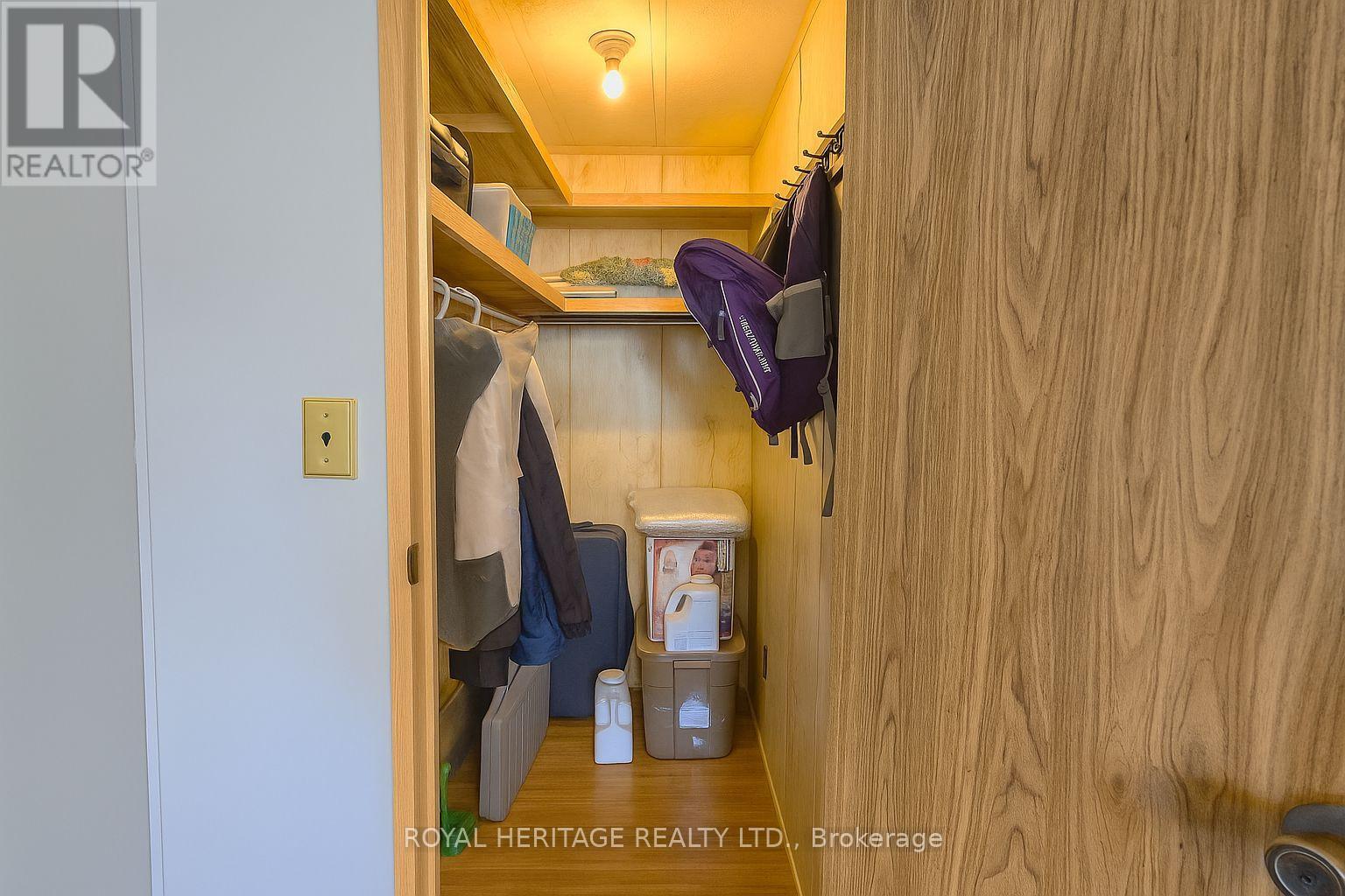19 Park Street, Kawartha Lakes (Fenelon), Ontario  K9V 4R1 - Photo 20 - X12148165