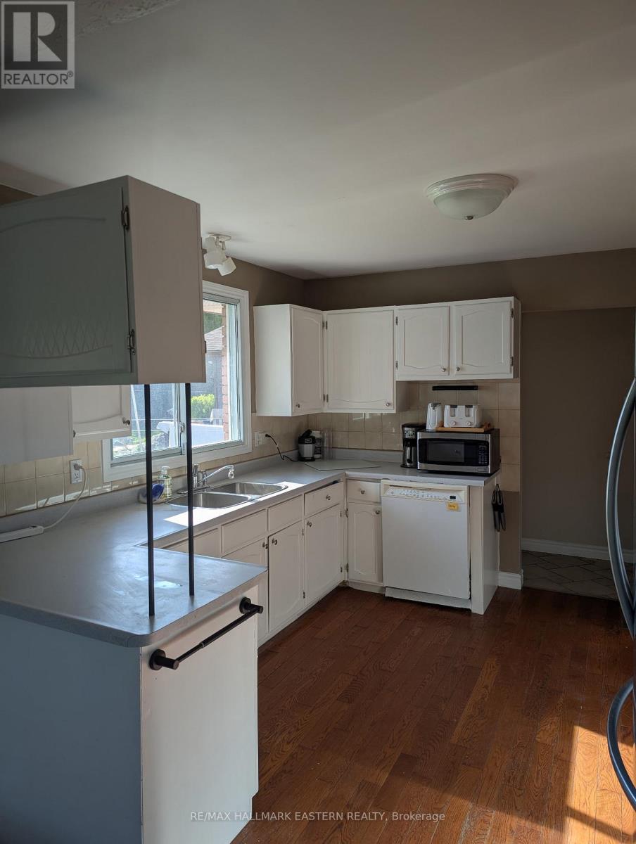 352 Peregrine Road, Selwyn, Ontario  K9J 6X2 - Photo 7 - X12148222